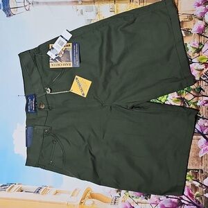Bass Creek Outfitters Green‎ Shorts Size 34 NWT